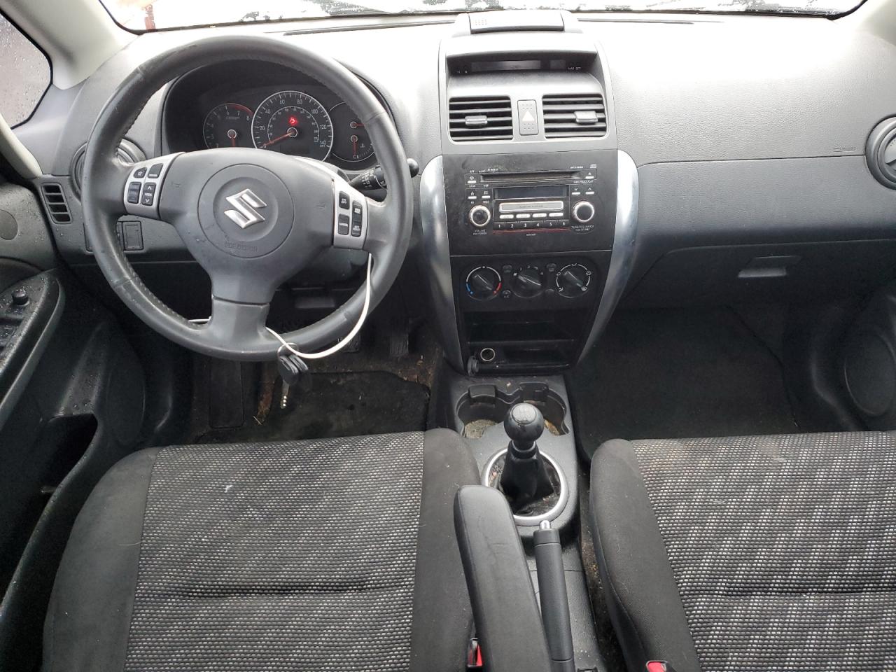 2009 Suzuki SX4 - Image 8
