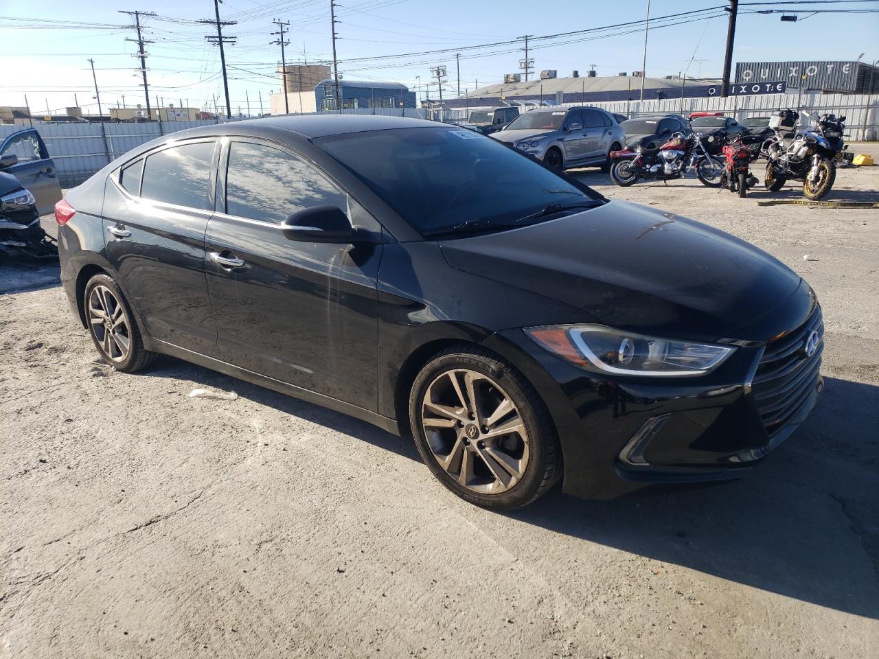 2017 Hyundai Elantra - Image 4