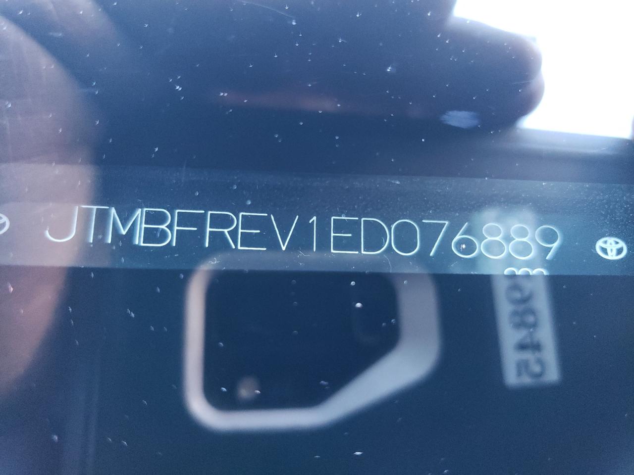 2014 Toyota RAV 4 - Image 14