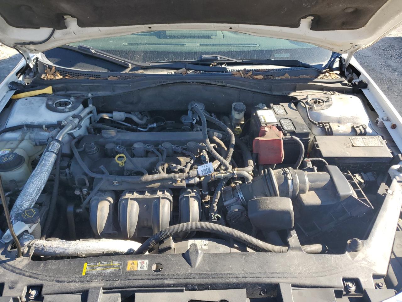 2010 Ford Fusion - Image 11