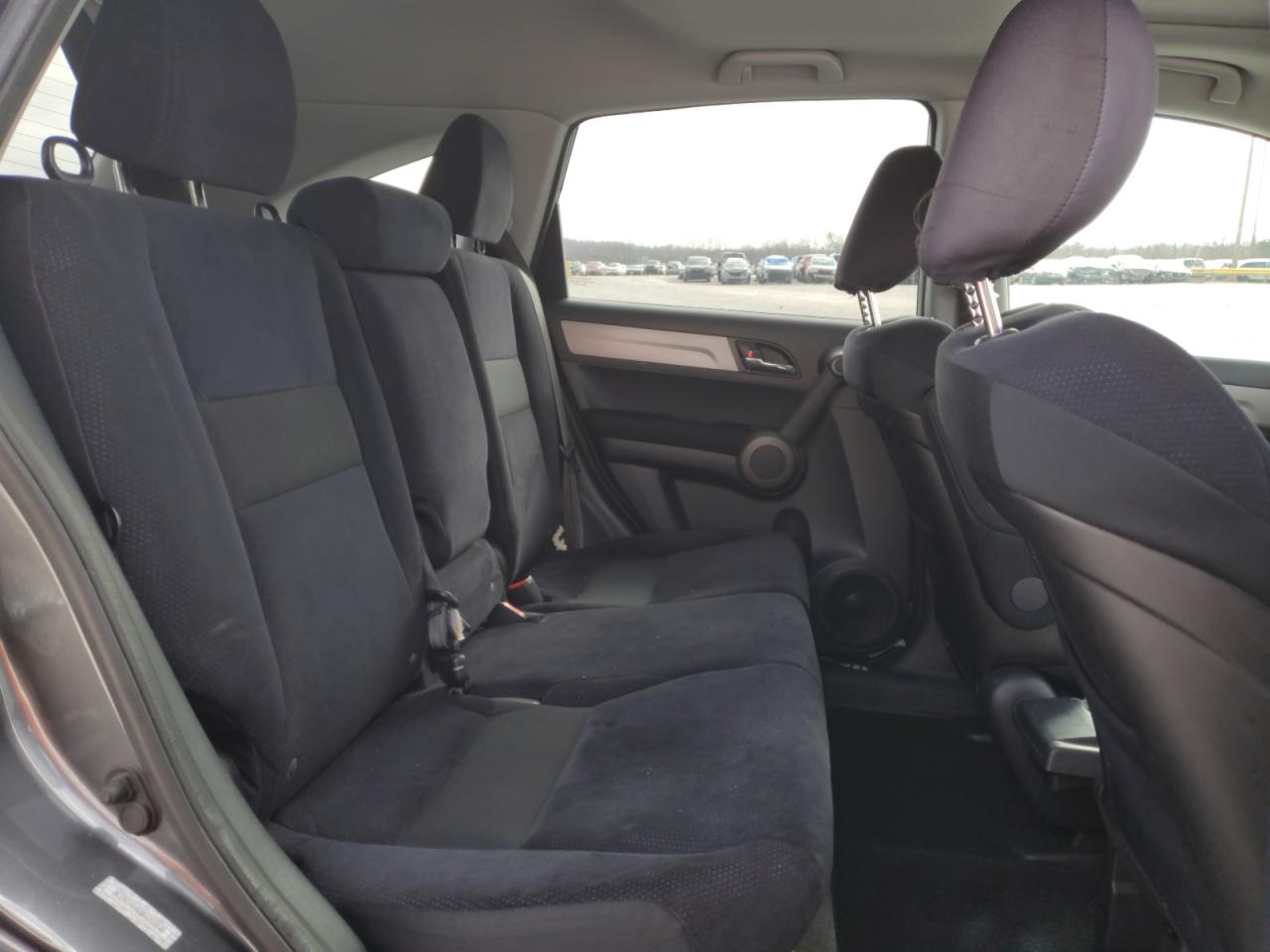2010 Honda CR-V - Image 11