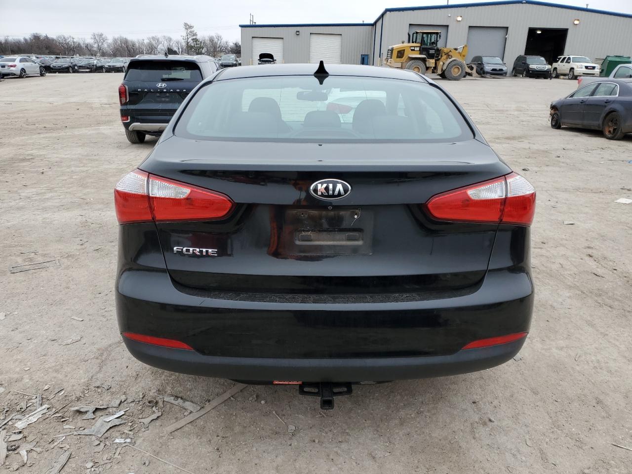 2016 Kia Forte - Image 6