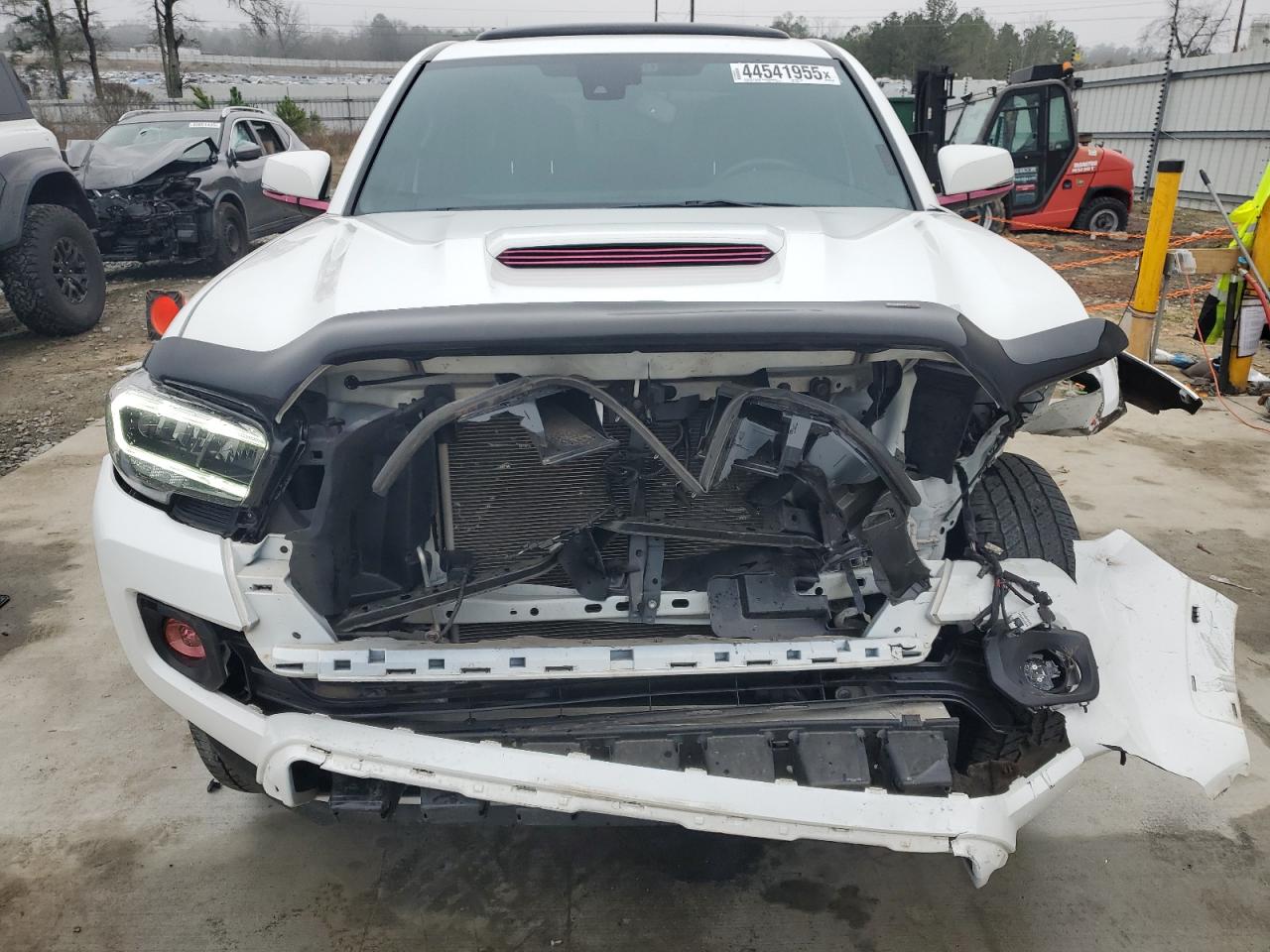 2022 Toyota Tacoma - Image 5