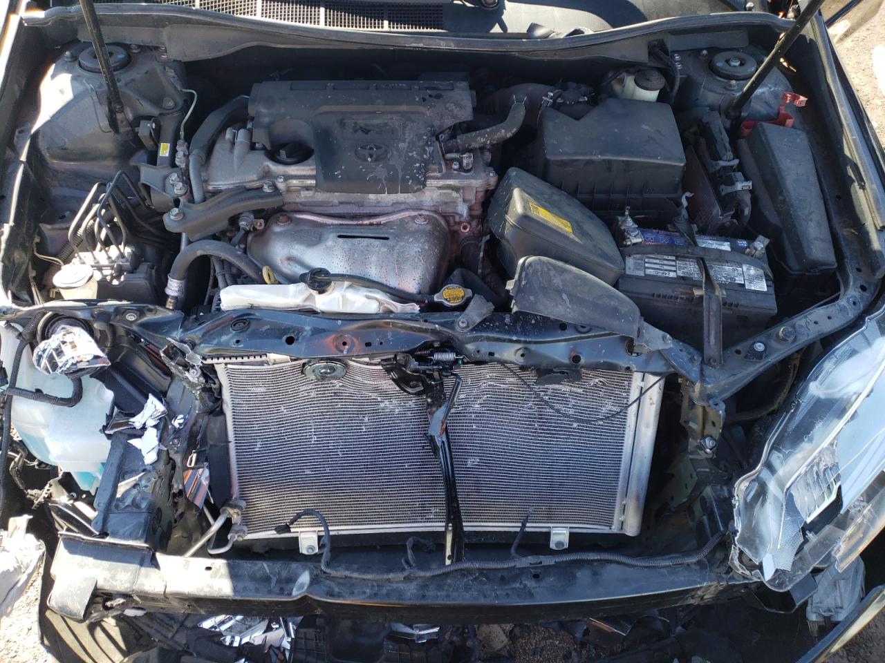 2015 Toyota Camry - Image 11