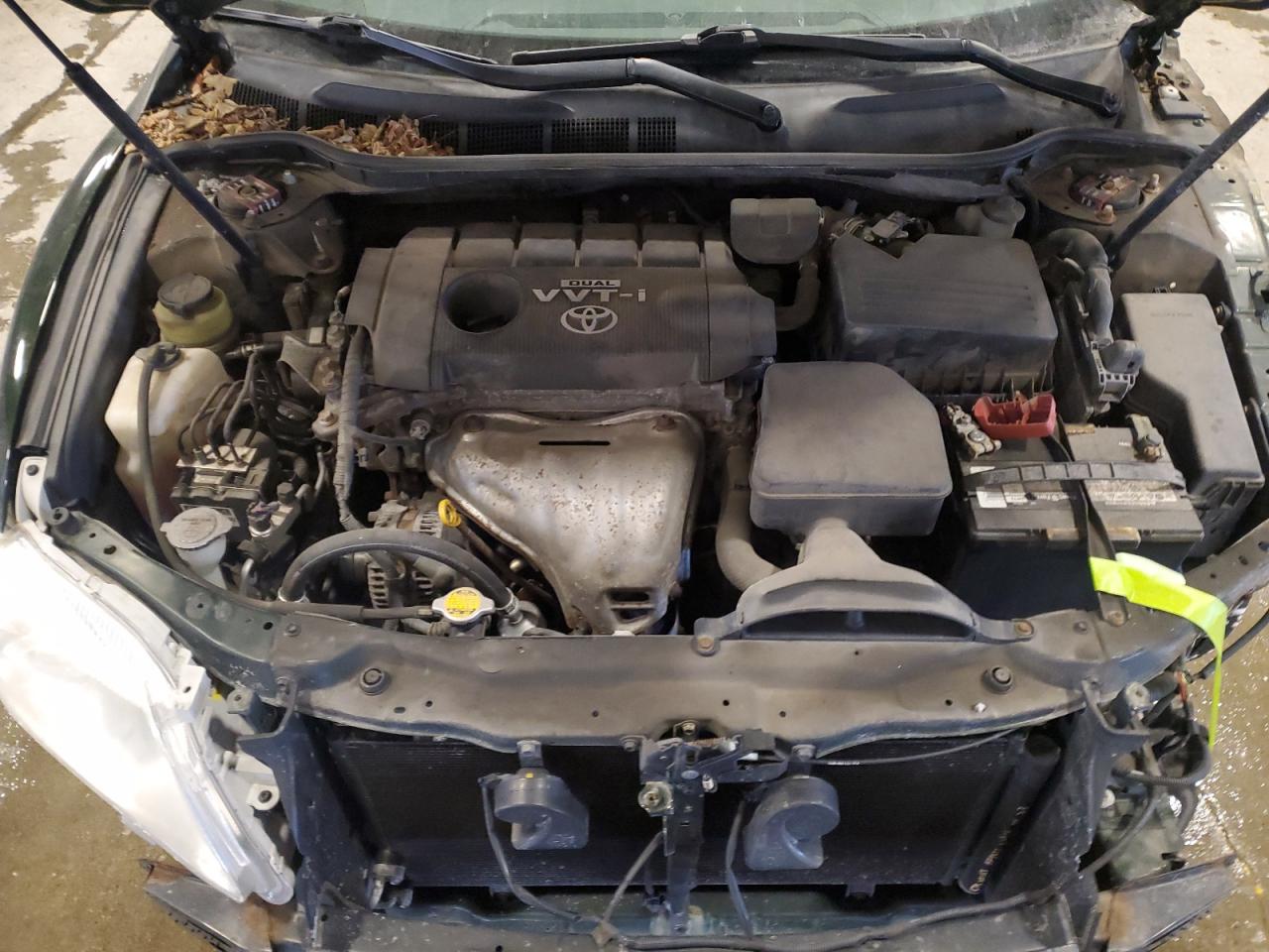 2010 Toyota Camry - Image 11