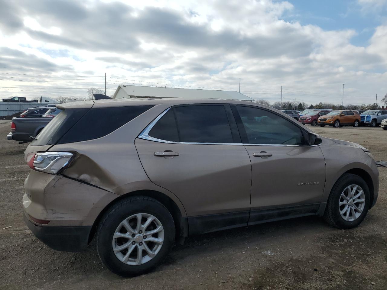 2018 Chevrolet Equinox - Image 3