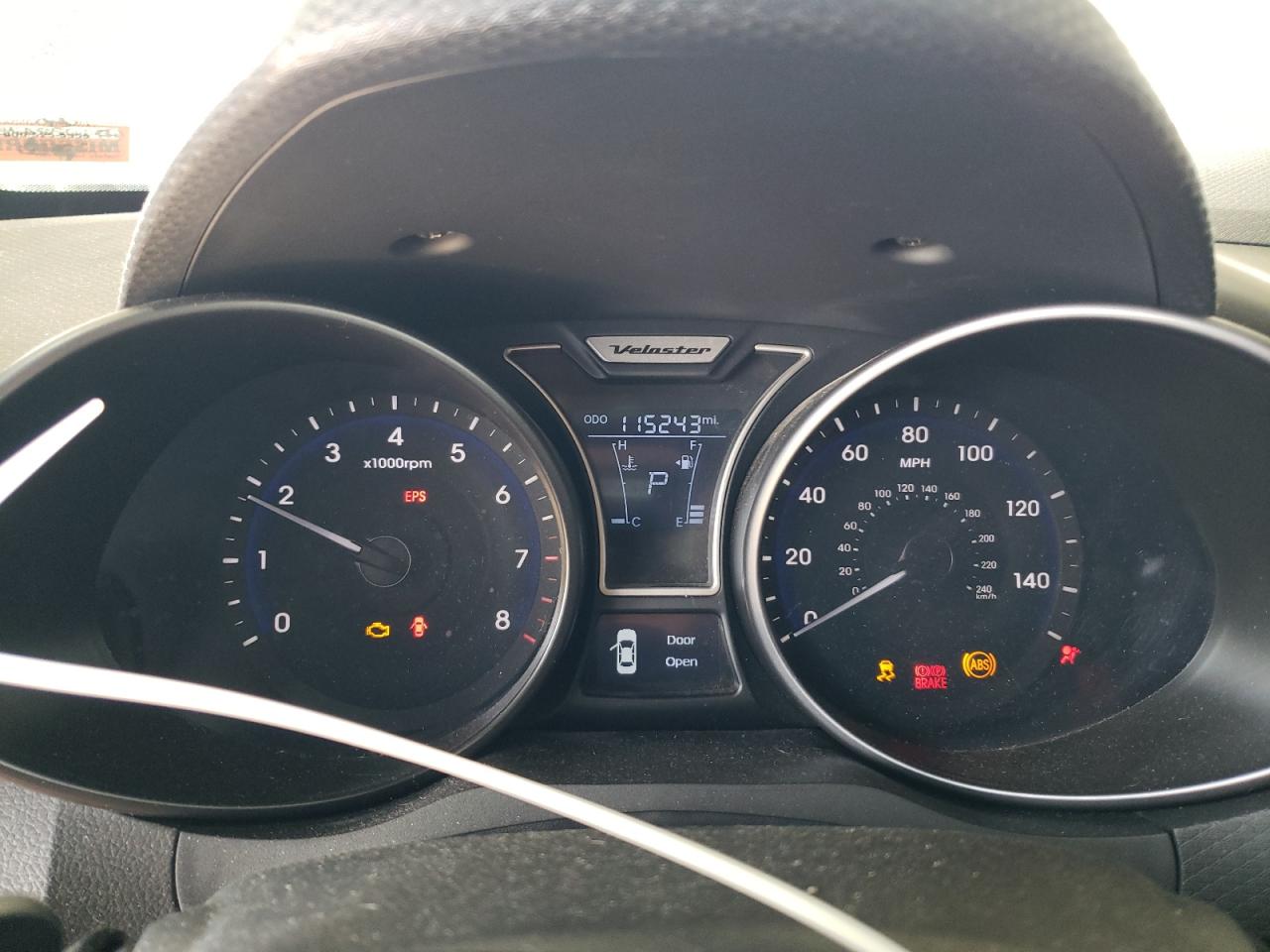 2013 Hyundai Veloster - Image 9