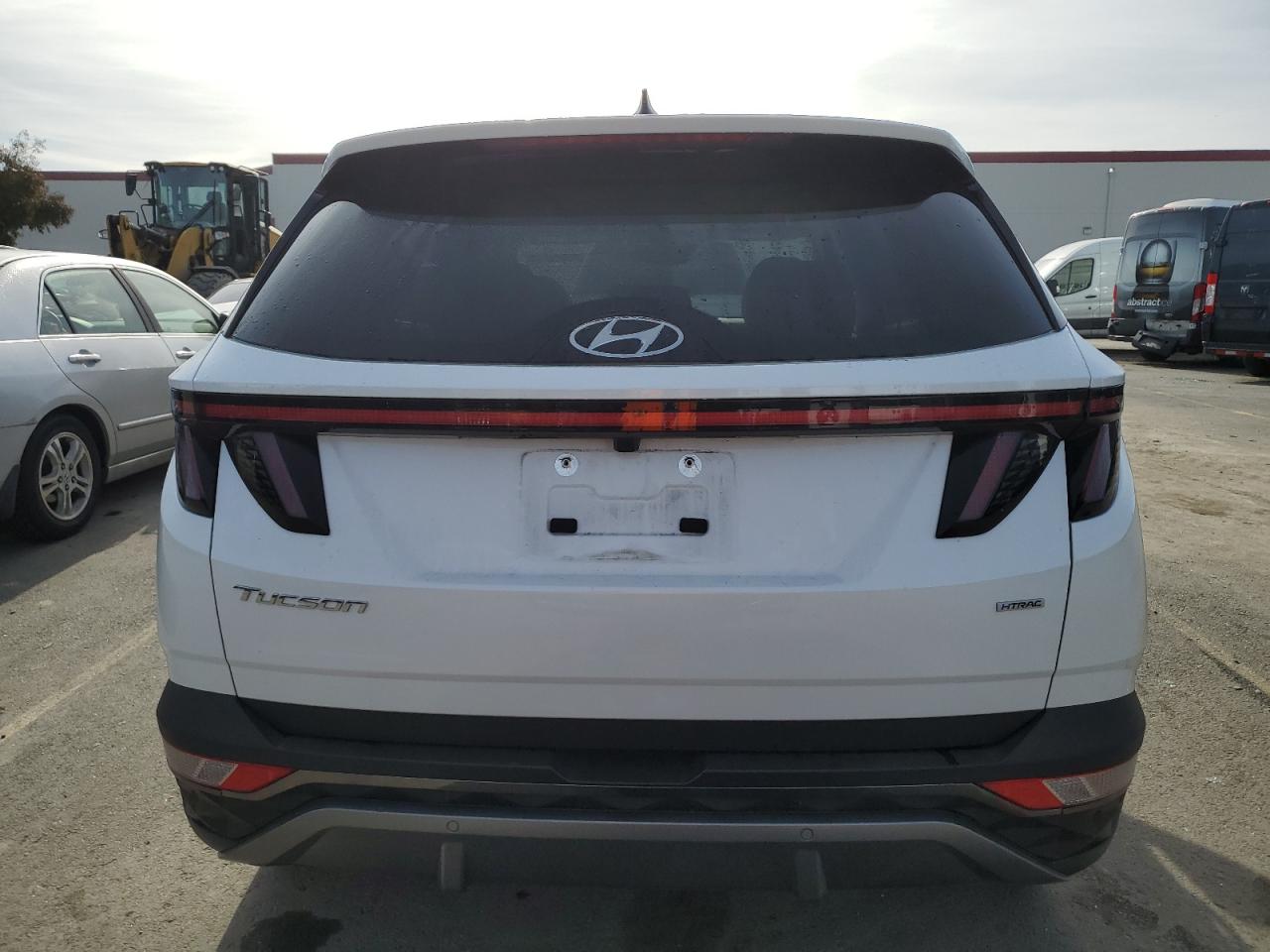 2022 Hyundai Tucson - Image 6