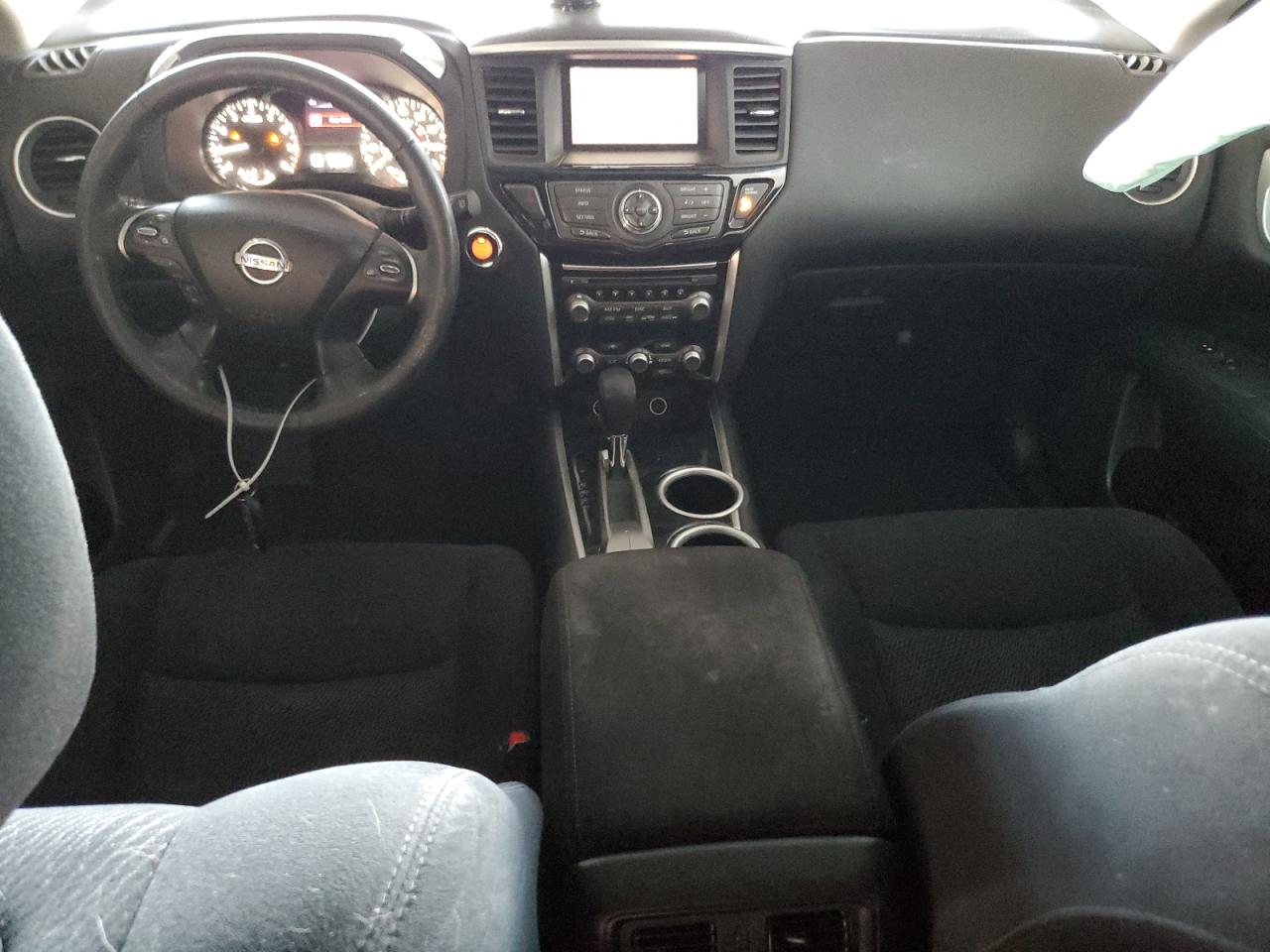2015 Nissan Pathfinder - Image 8
