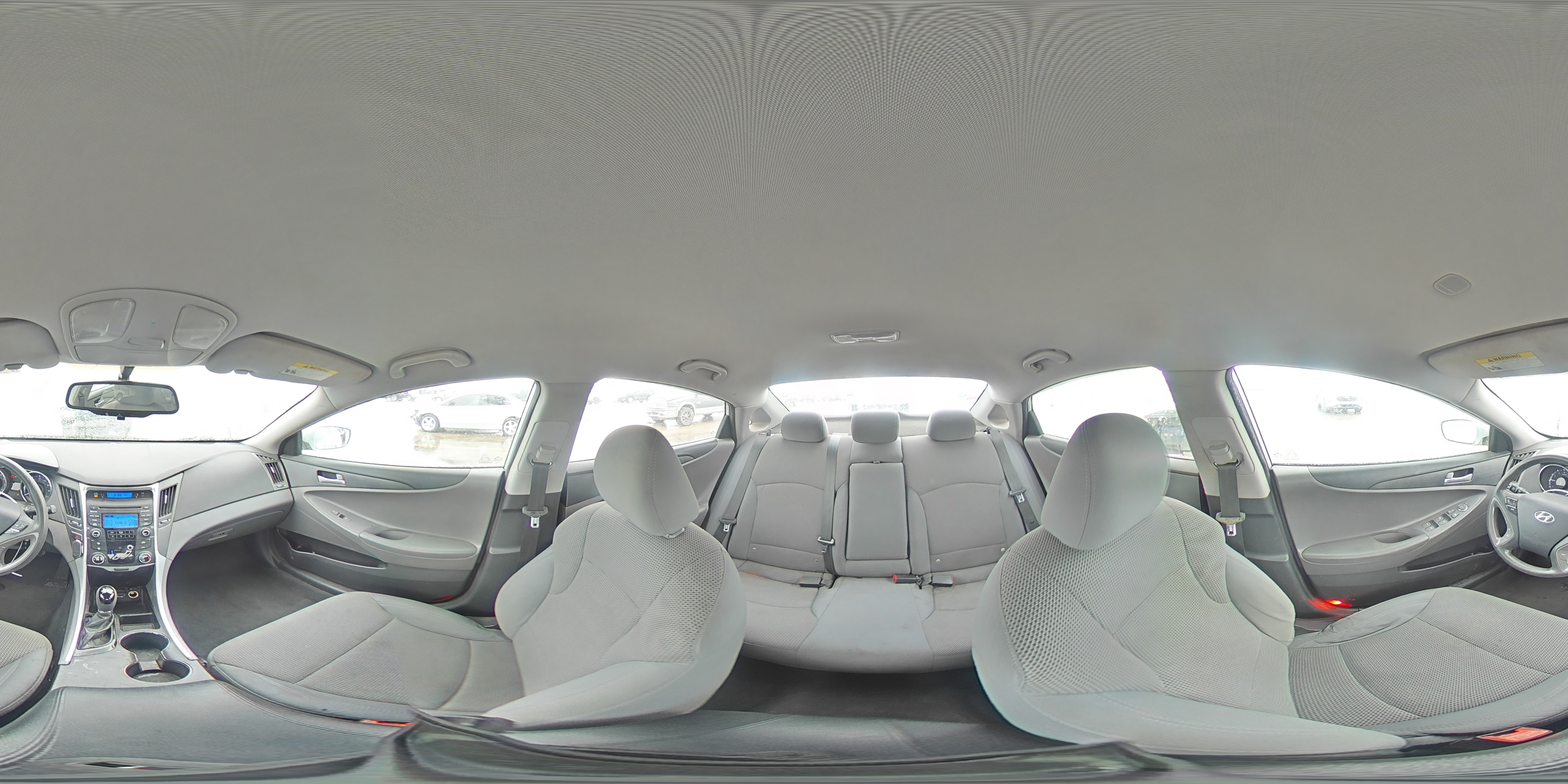 2013 Hyundai Sonata - Image 13