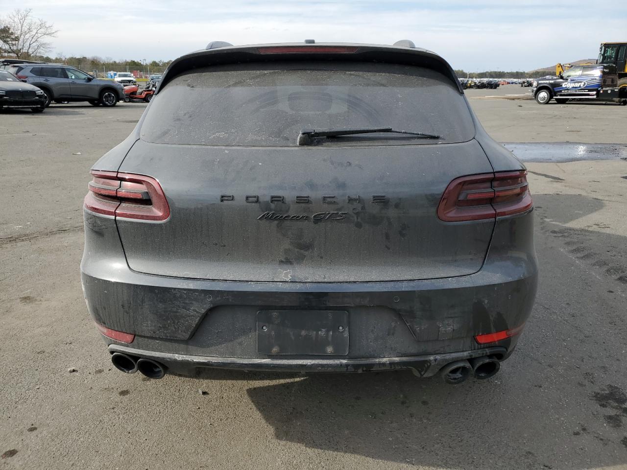 2017 Porsche Macan - Image 6