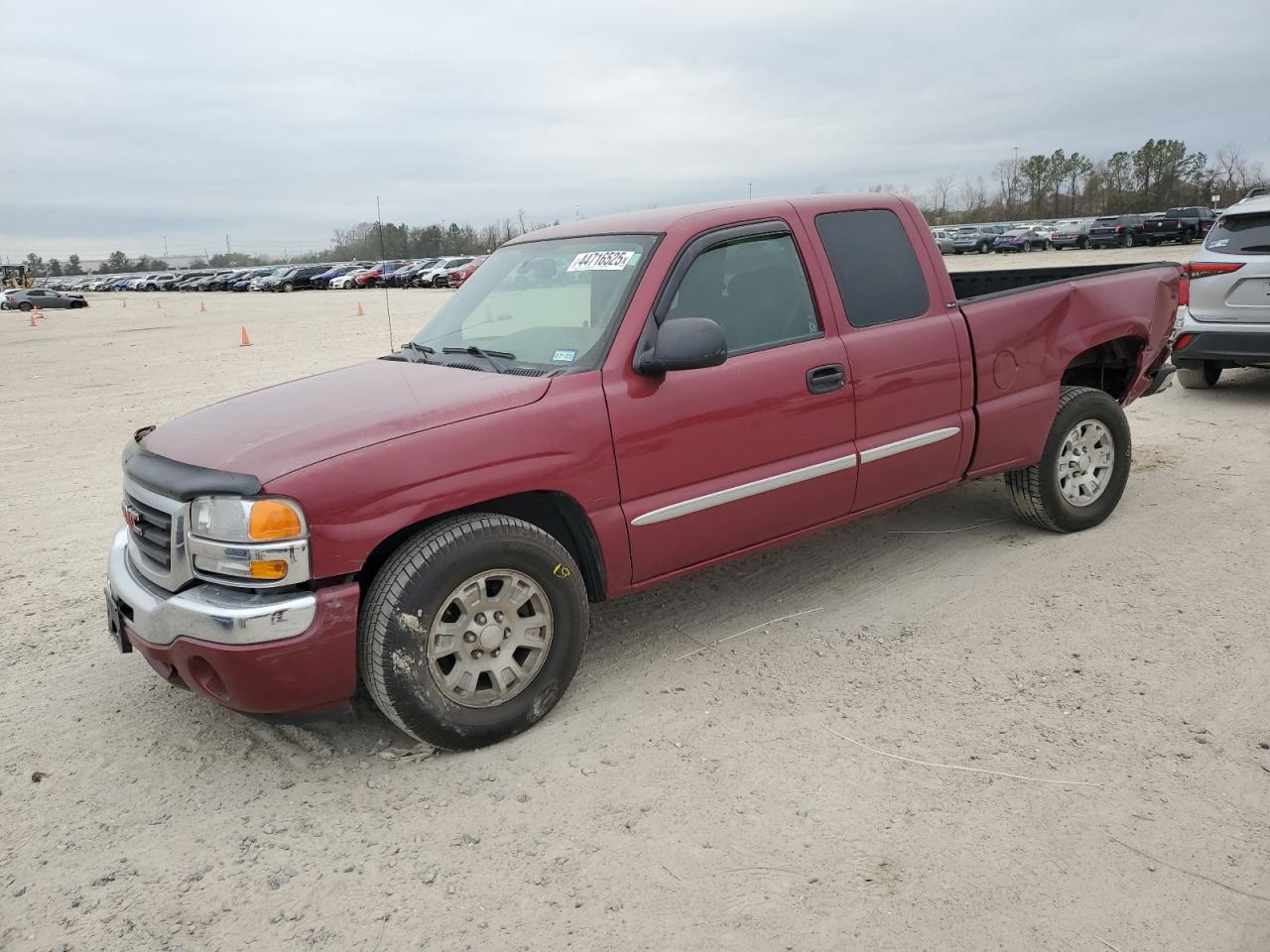 2005 GMC Sierra - Image 1