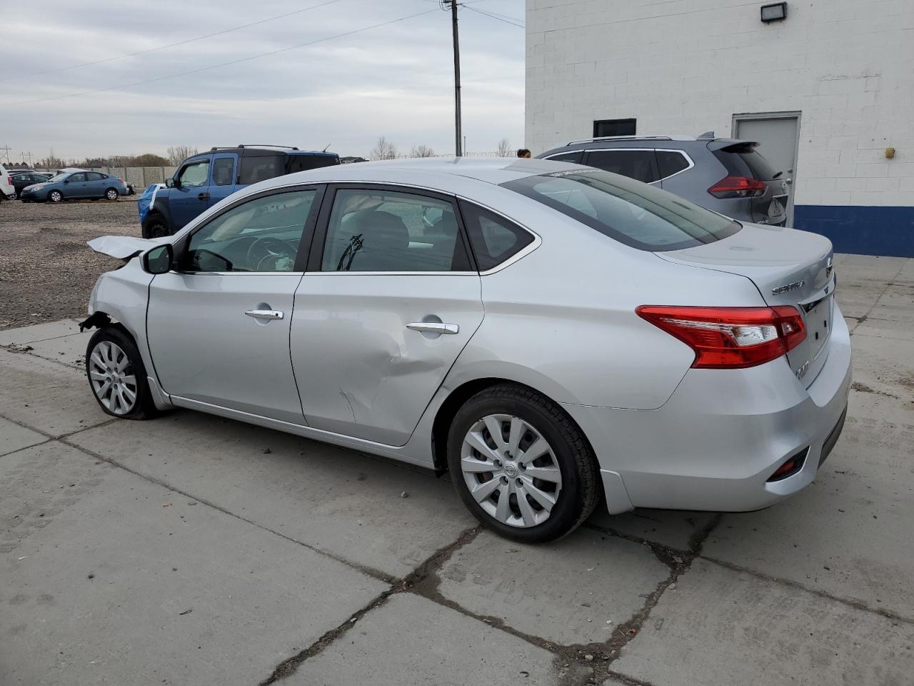 2018 Nissan Sentra - Image 2