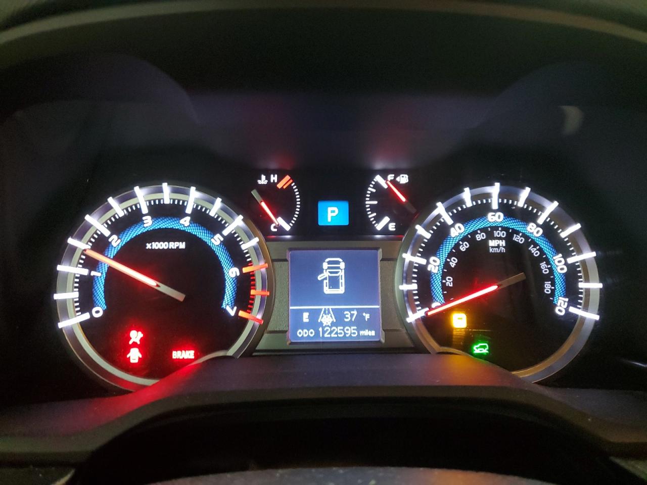 2015 Toyota 4Runner - Image 9