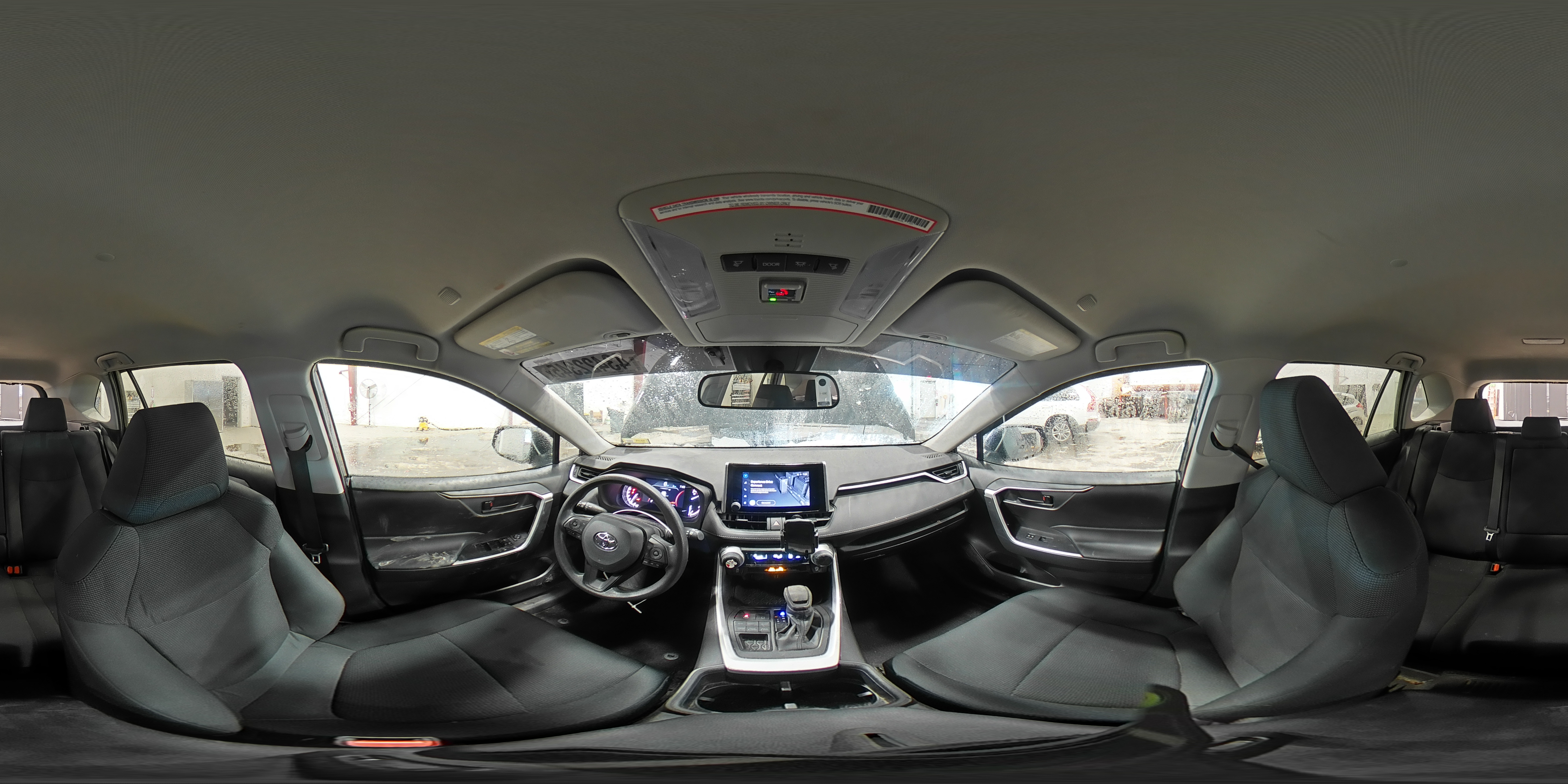 2024 Toyota RAV 4 - Image 15
