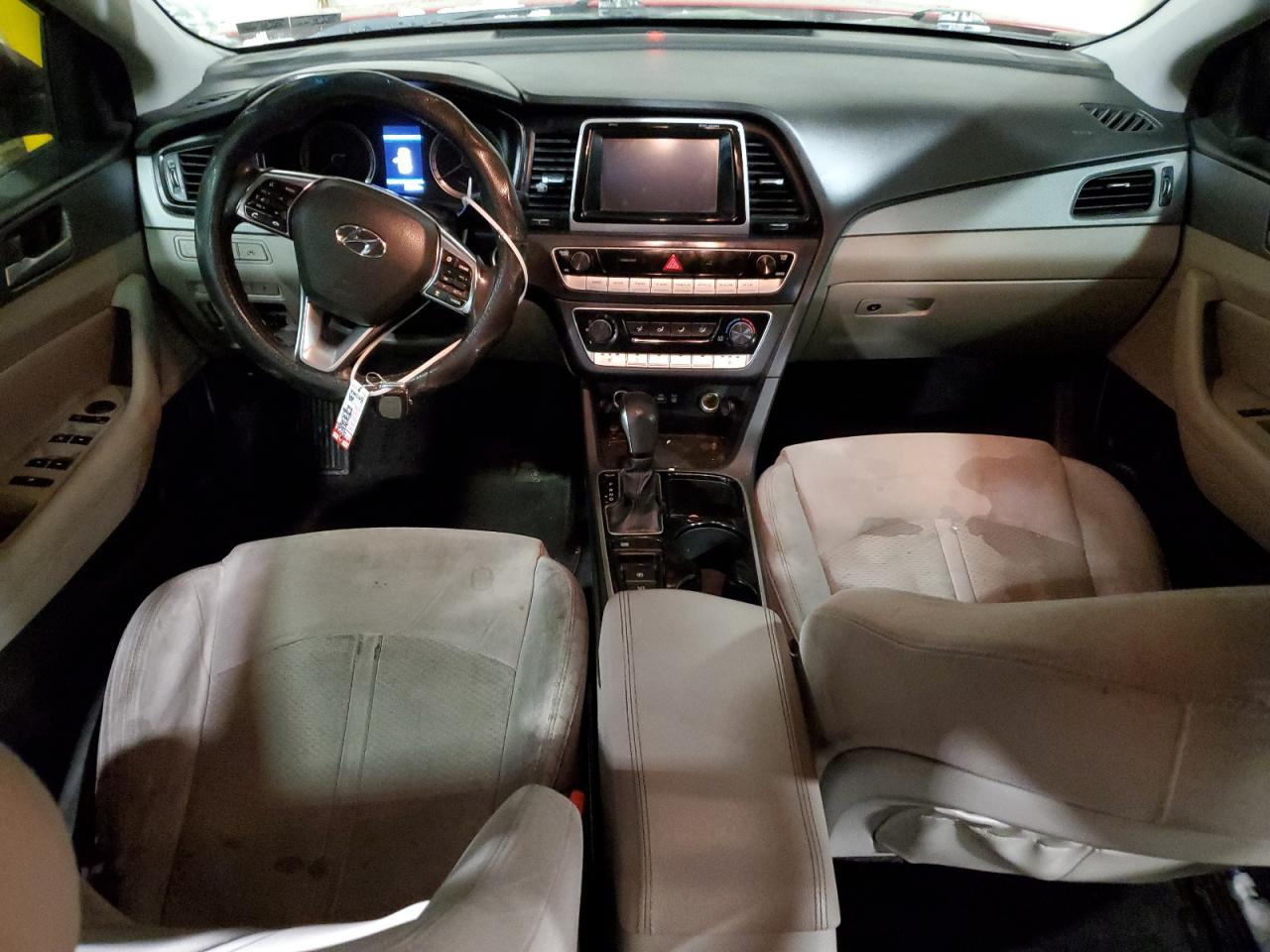 2018 Hyundai Sonata - Image 8