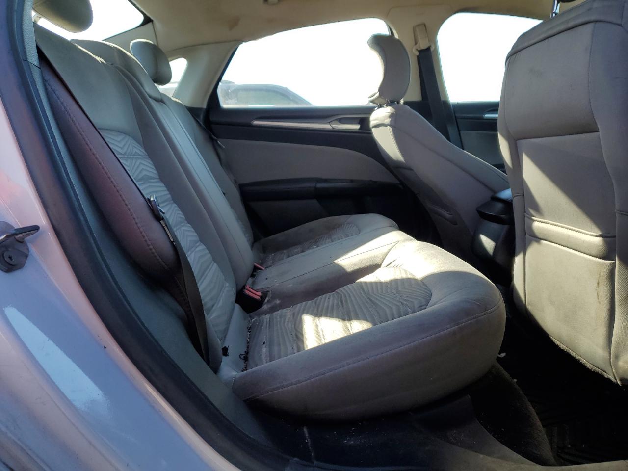2016 Ford Fusion - Image 10