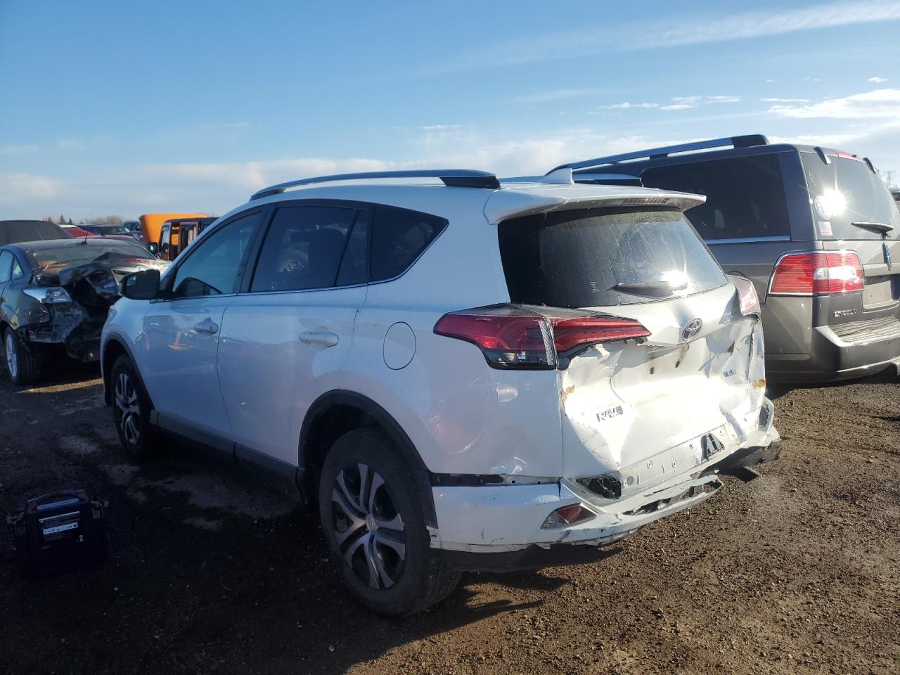 2016 Toyota RAV 4 - Image 2