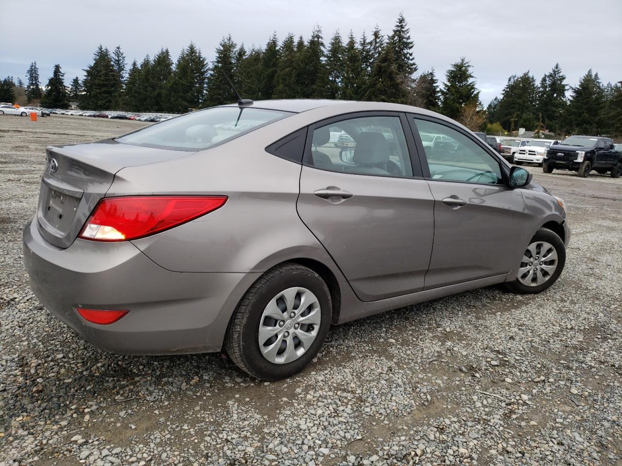 2017 Hyundai Accent - Image 3