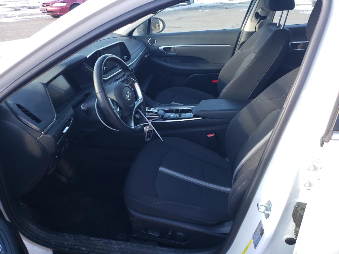 2022 Hyundai Sonata - Image 7