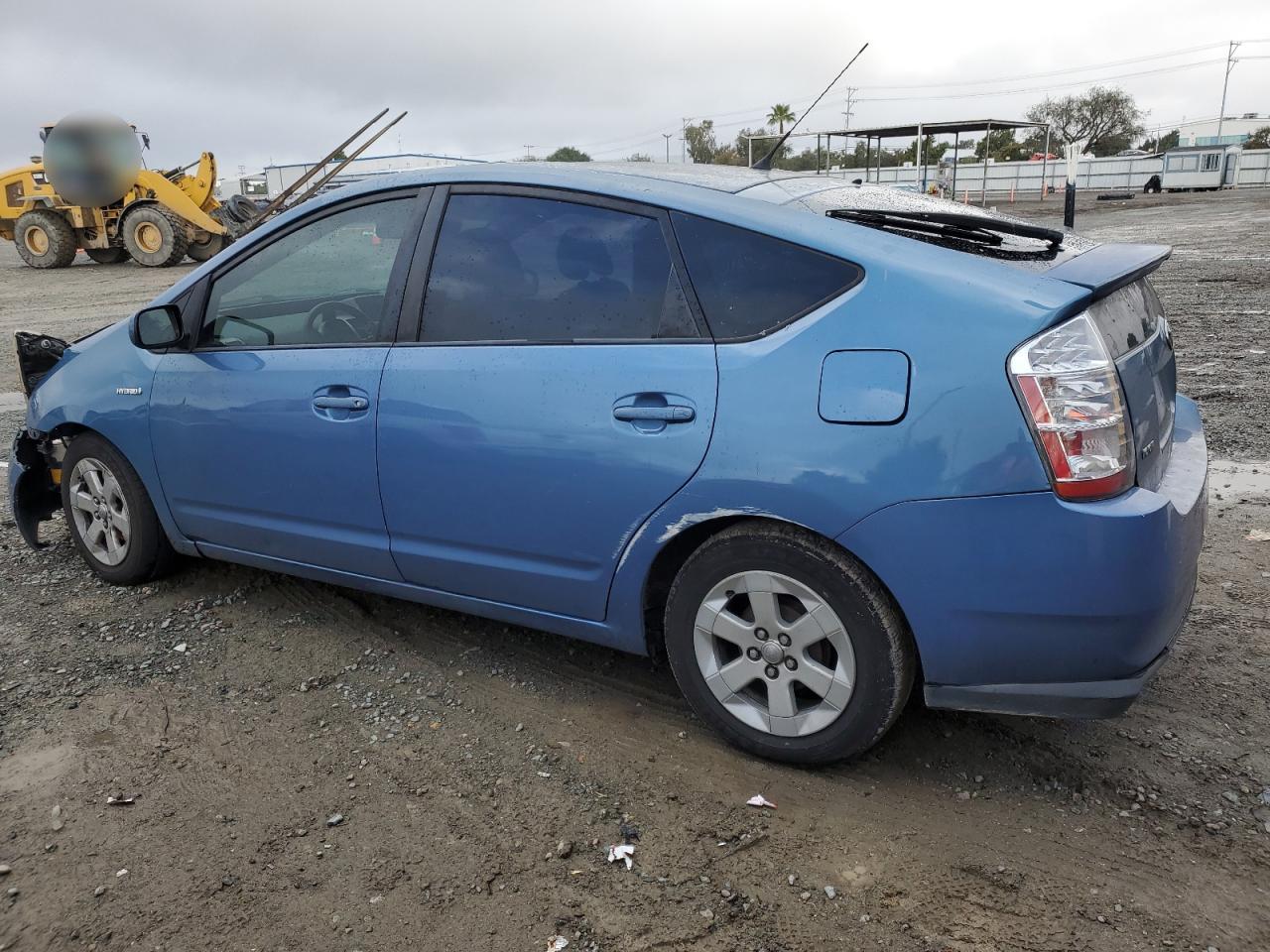 2007 Toyota Prius - Image 2