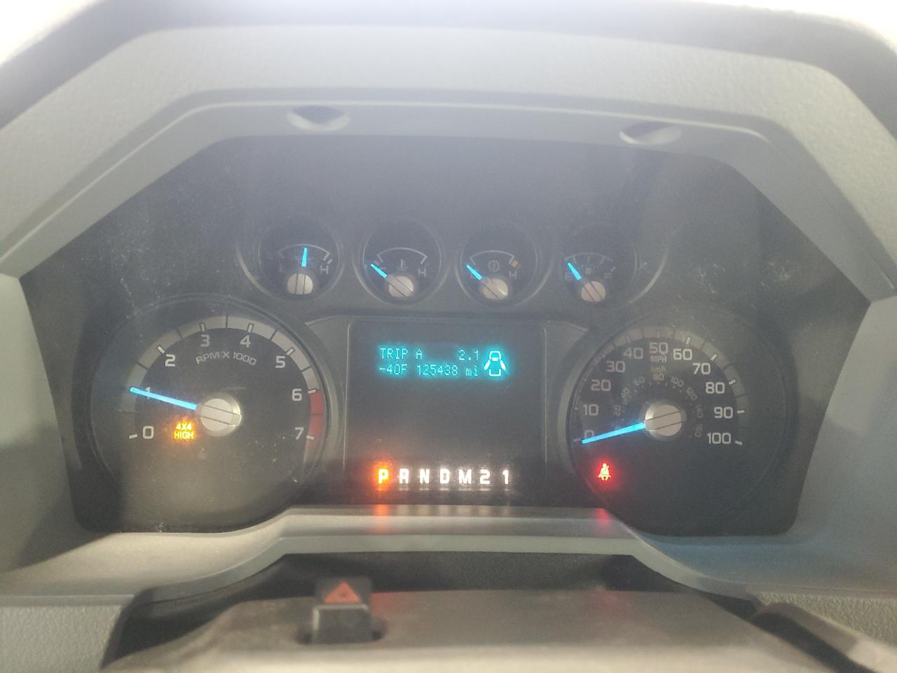 2011 Ford F350 - Image 9