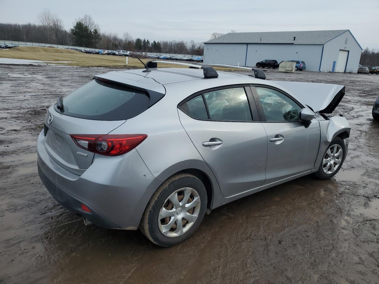 2016 Mazda 3 - Image 3