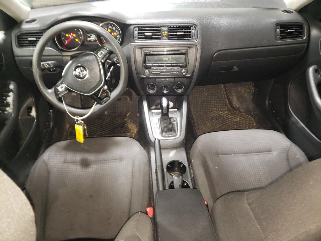 2015 Volkswagen Jetta - Image 8
