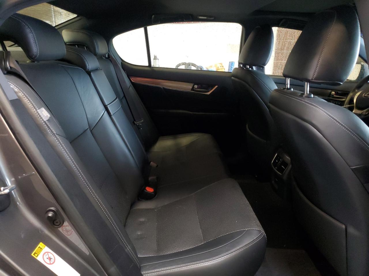 2014 Lexus GS - Image 10