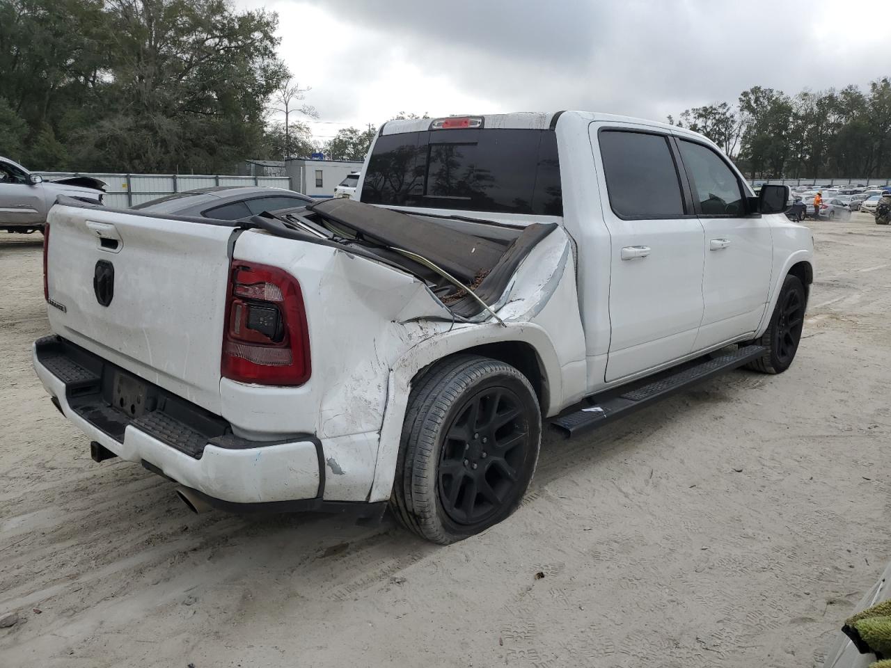 2020 RAM 1500 - Image 3