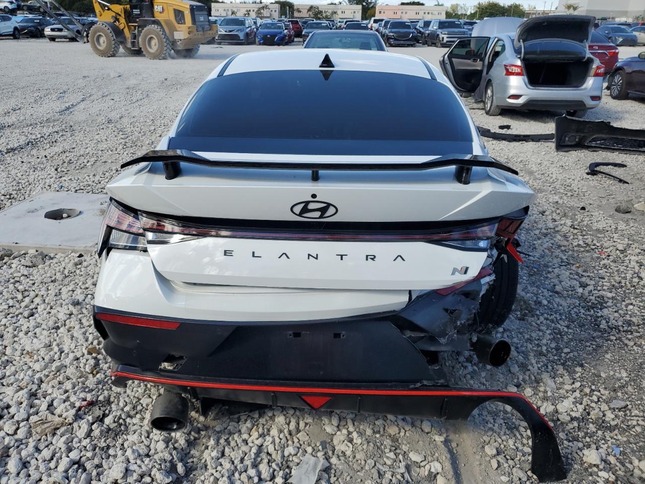 2024 Hyundai Elantra - Image 6