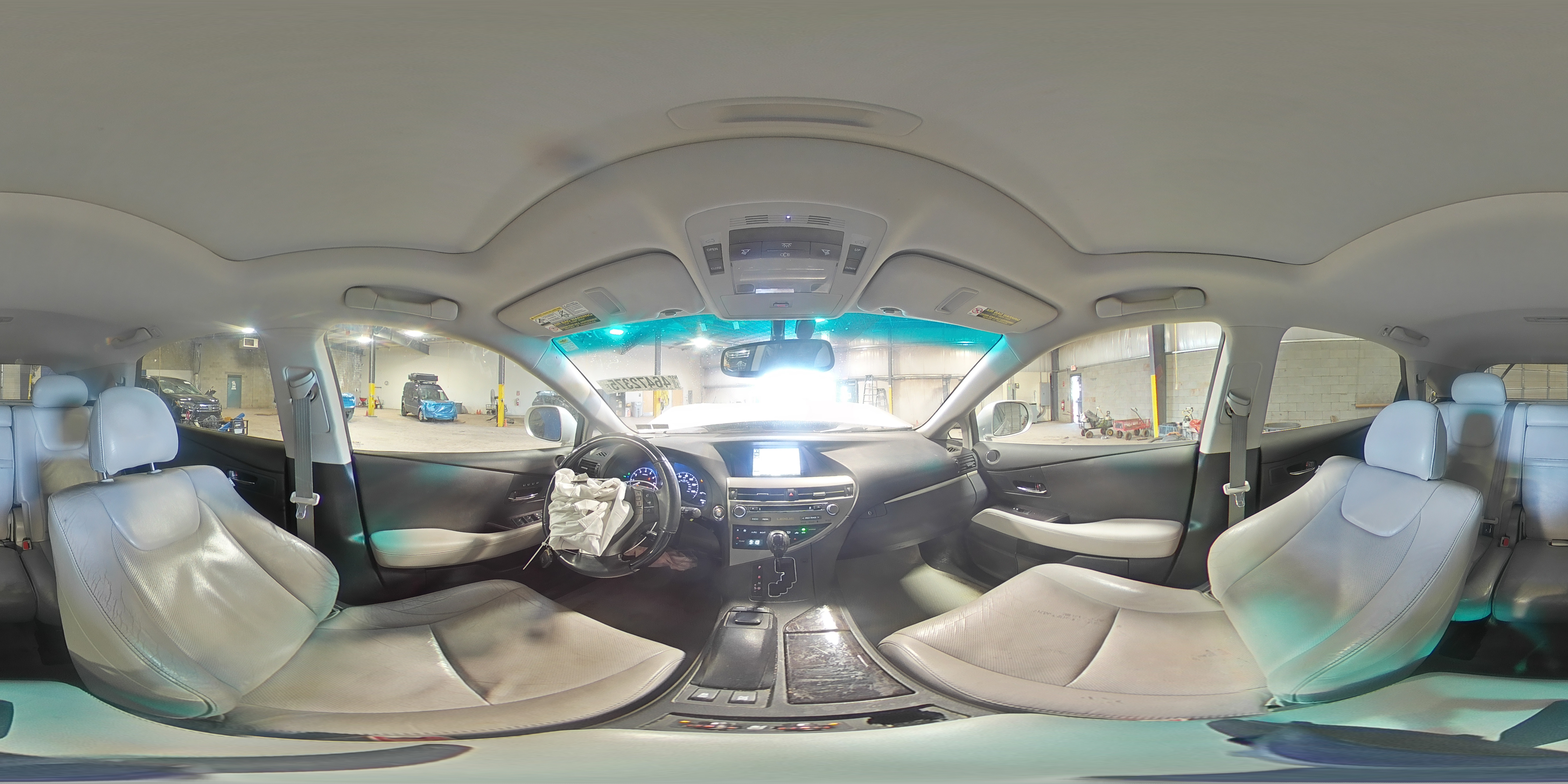 2014 Lexus RX - Image 15