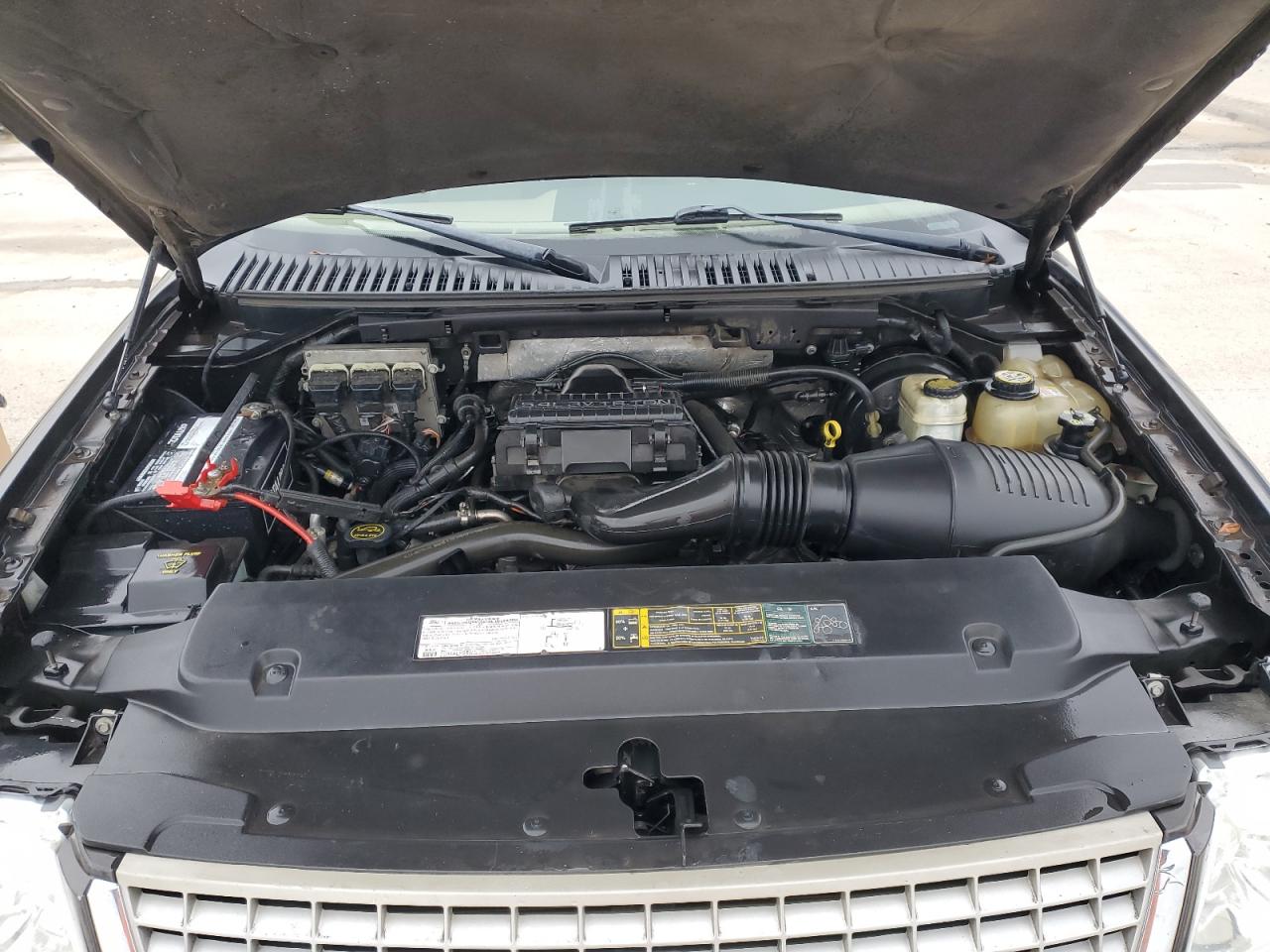 2006 Ford Expedition - Image 12