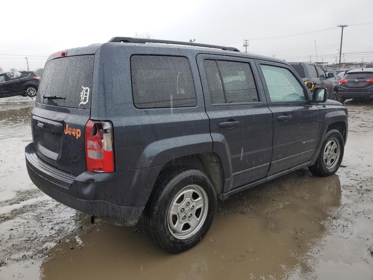 2014 Jeep Liberty (Patriot) - Image 3