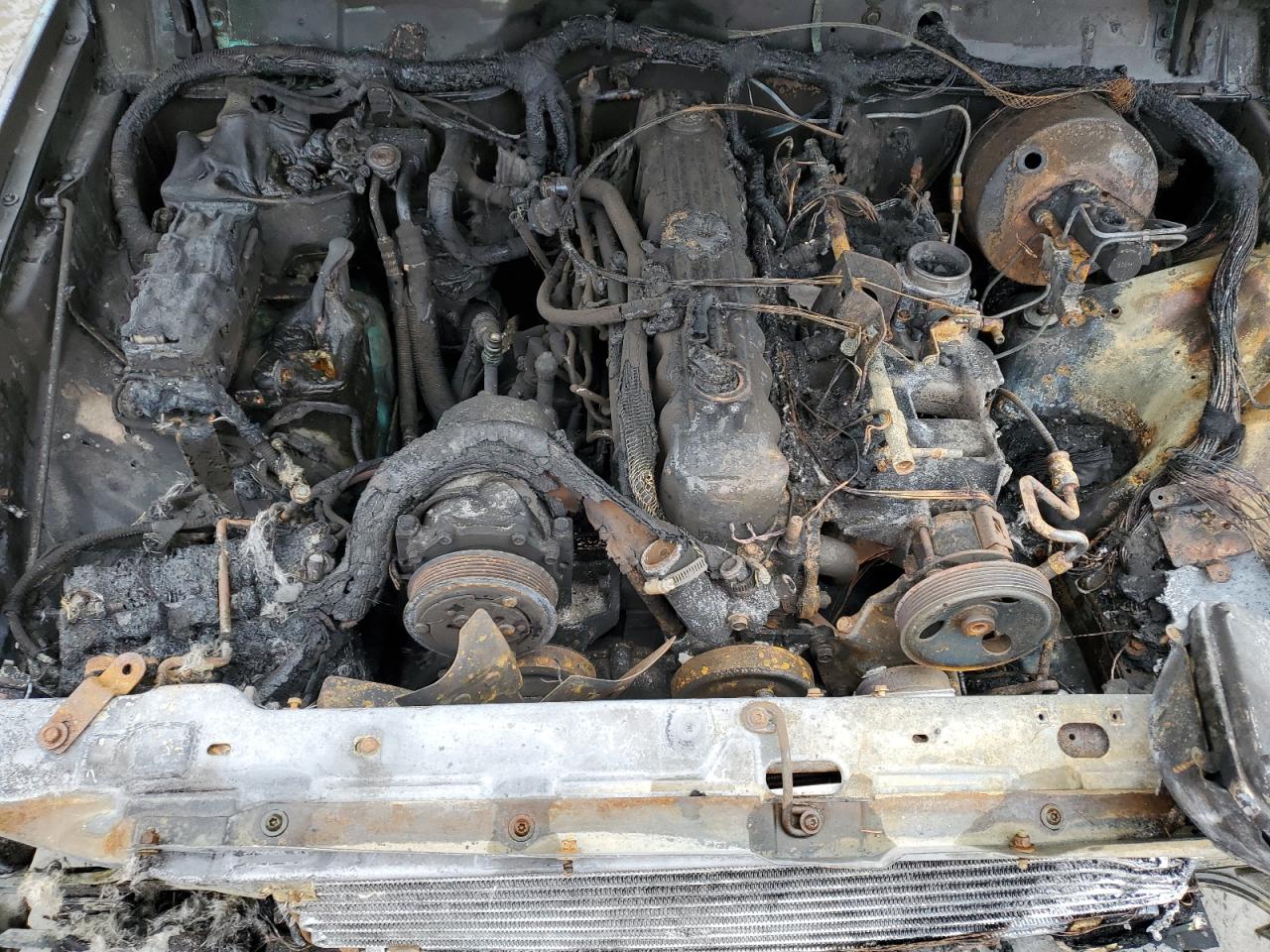 1996 Jeep Grand Cherokee - Image 11