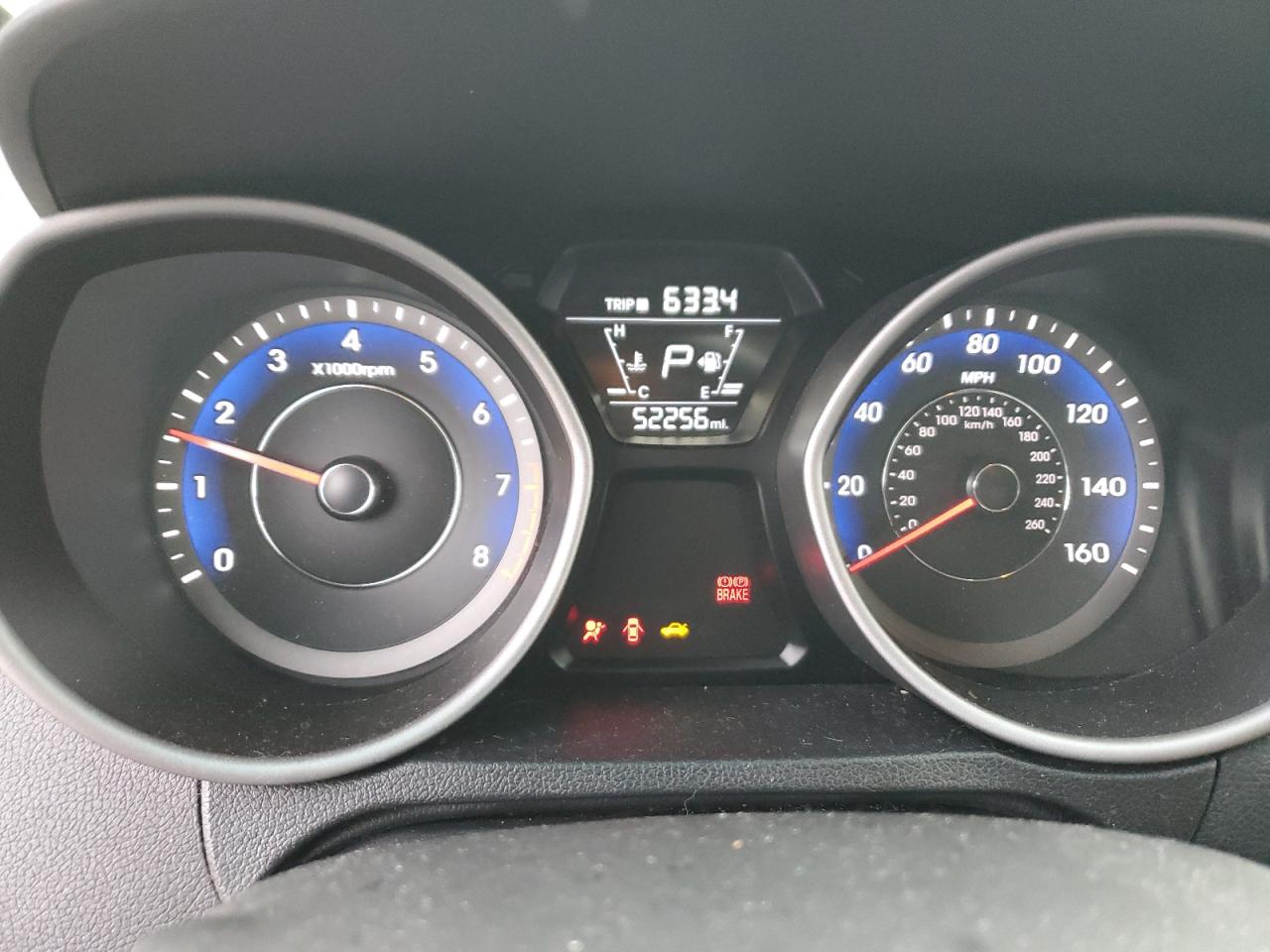 2015 Hyundai Elantra - Image 9