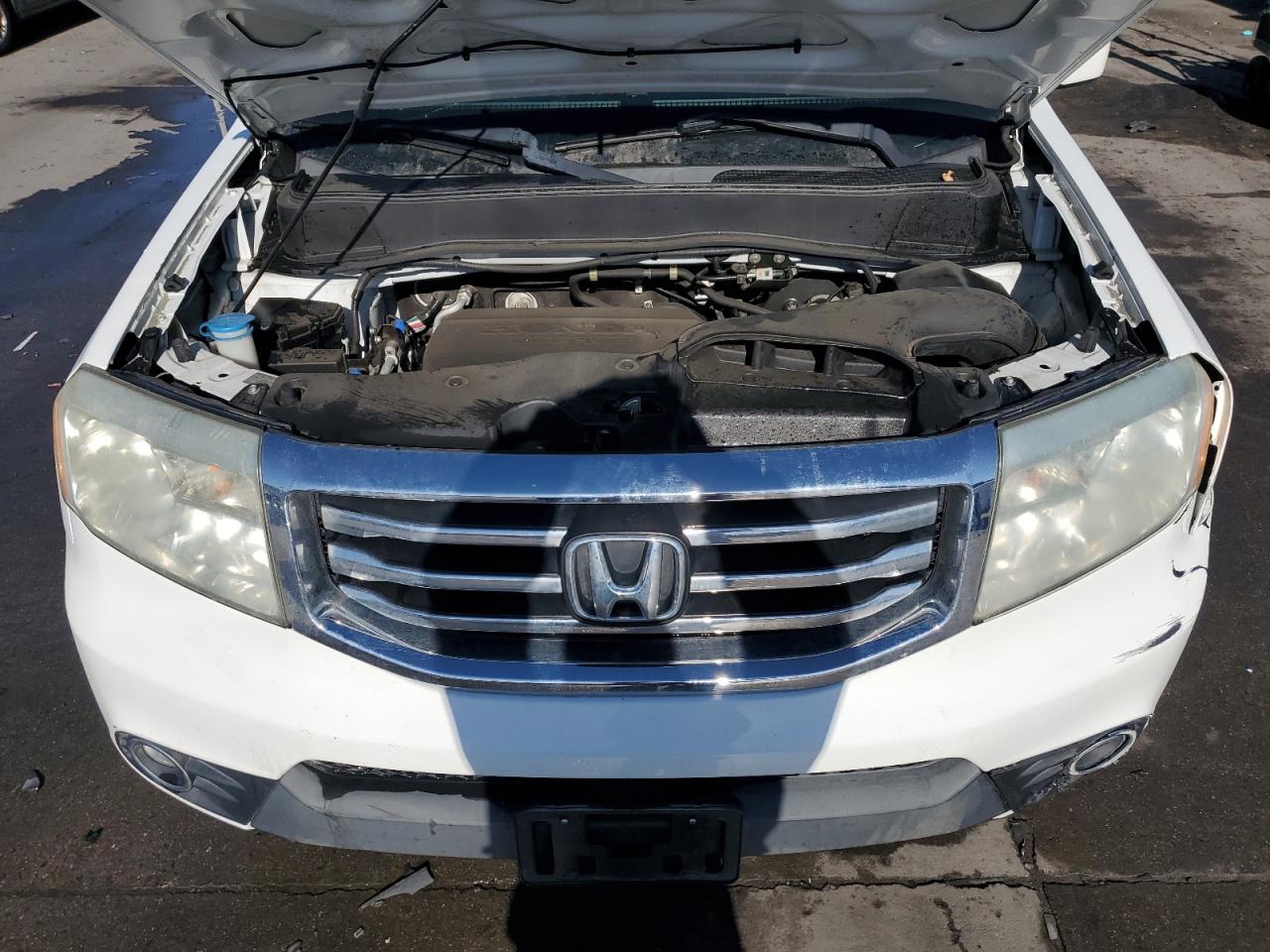 2014 Honda Pilot - Image 12