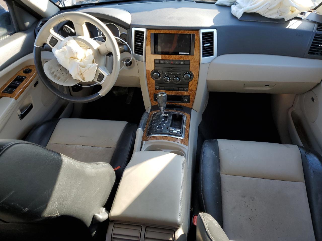 2009 Jeep Grand Cherokee - Image 8