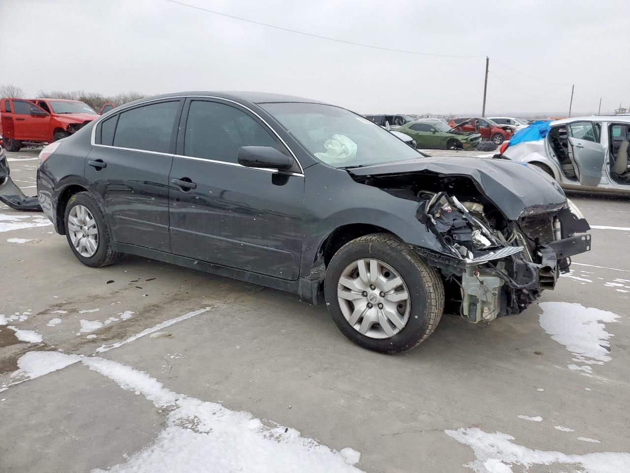 2010 Nissan Altima - Image 4