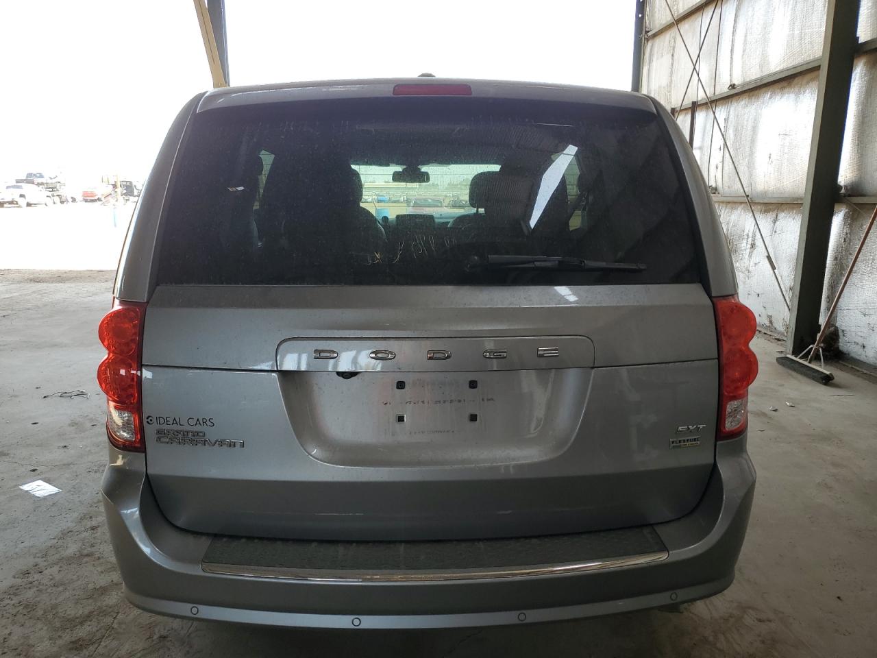 2018 Dodge Caravan - Image 6