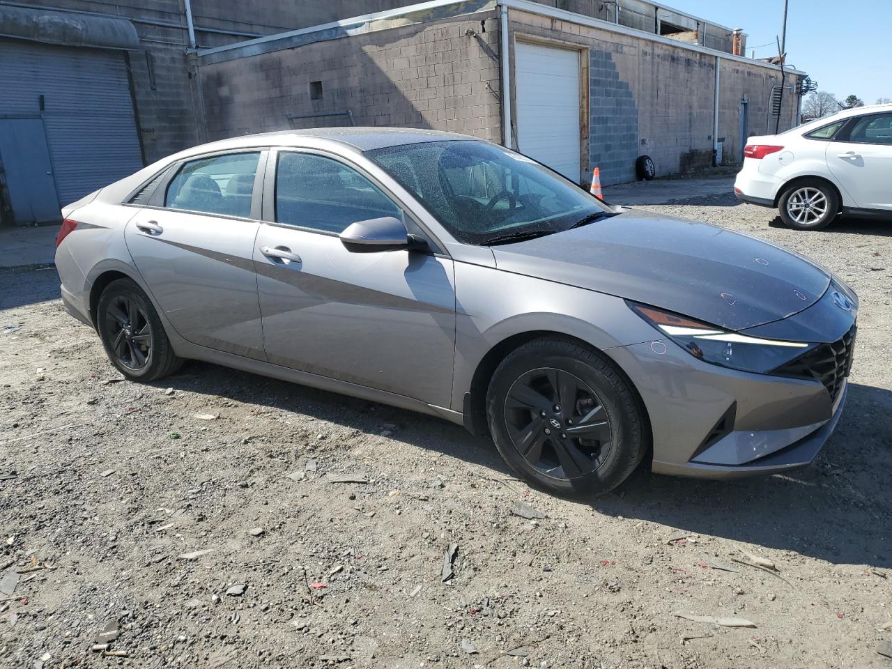 2023 Hyundai Elantra - Image 4
