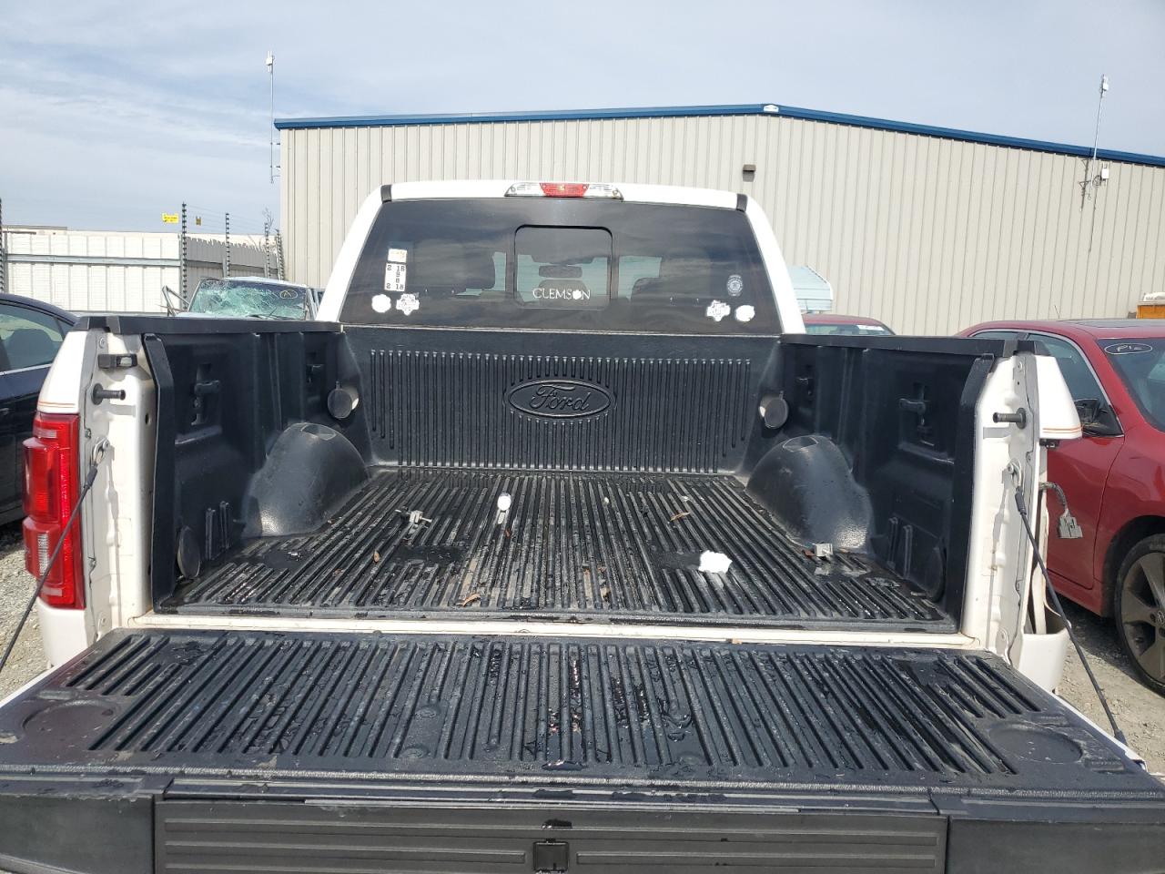 2015 Ford F-150 - Image 6
