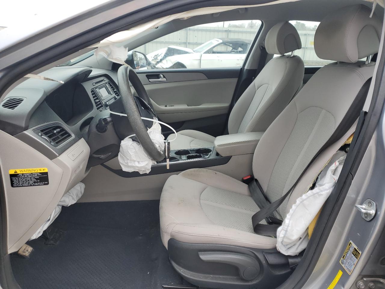 2015 Hyundai Sonata - Image 7