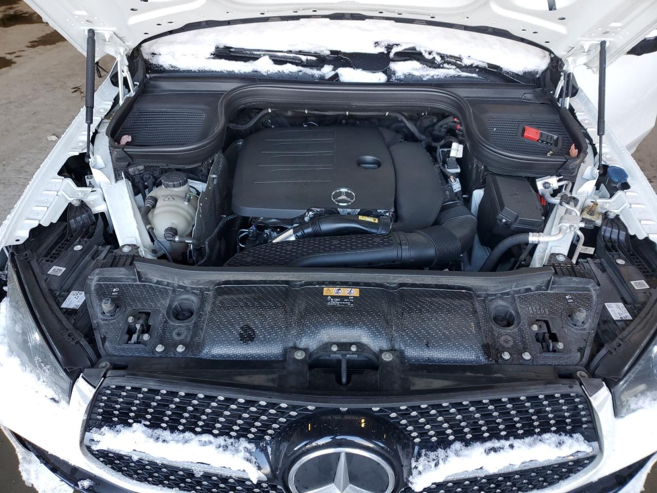 2020 Mercedes-Benz GLE - Image 12