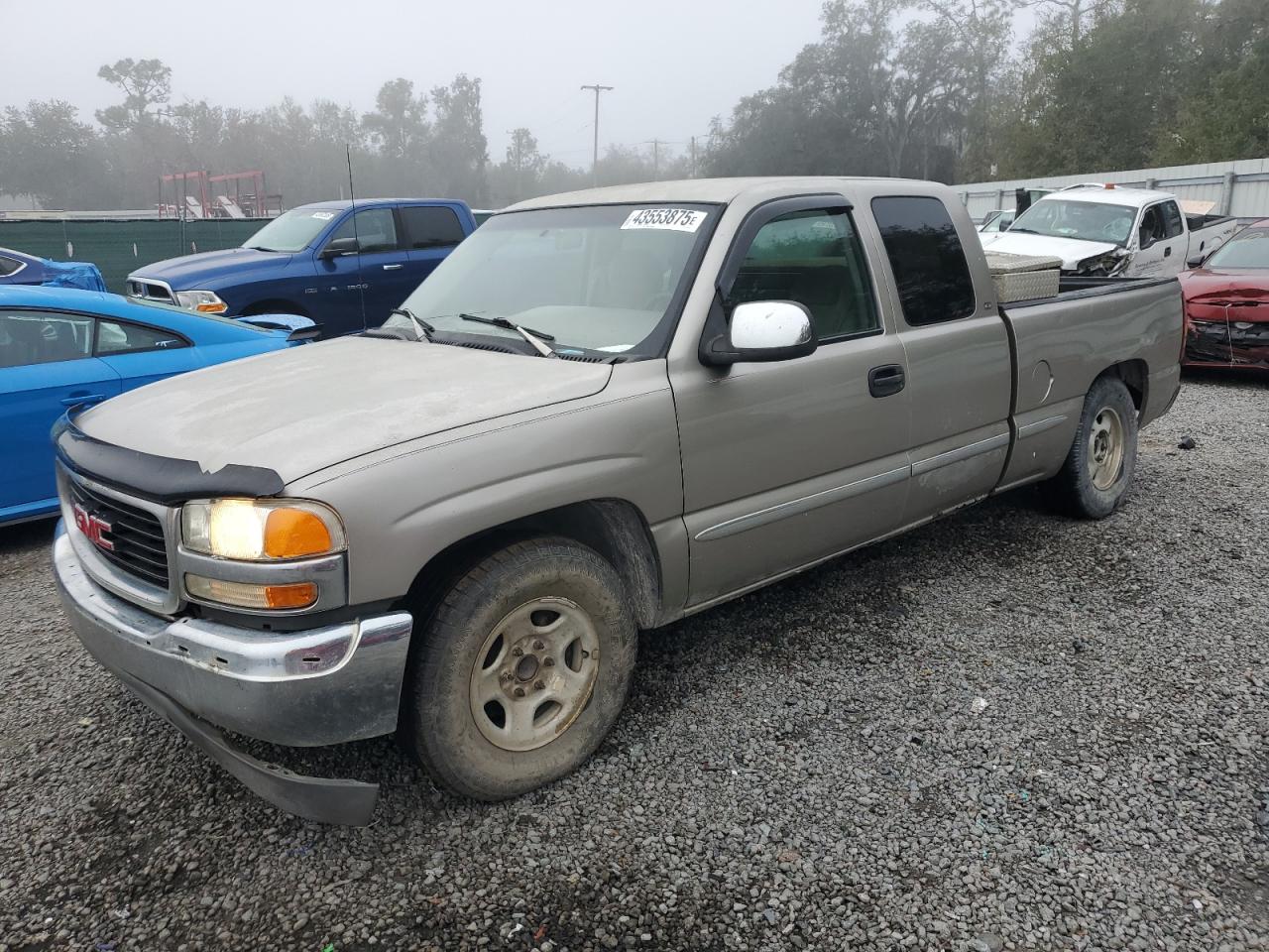 2000 GMC Sierra - Image 1