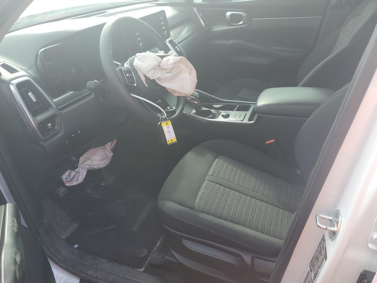 2021 Kia Sorento - Image 7
