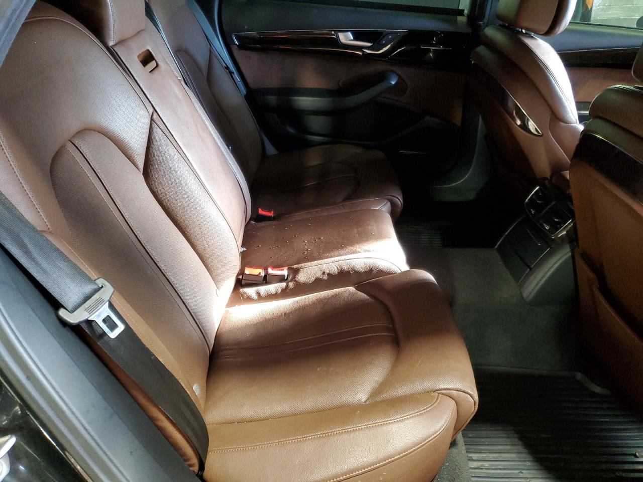 2013 Audi A8 L Quatt VIN: WAURAFD0DN010633 Lot: 47470525