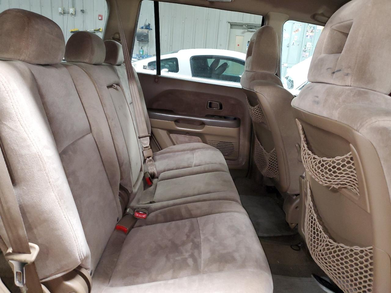 2005 Honda Pilot - Image 10