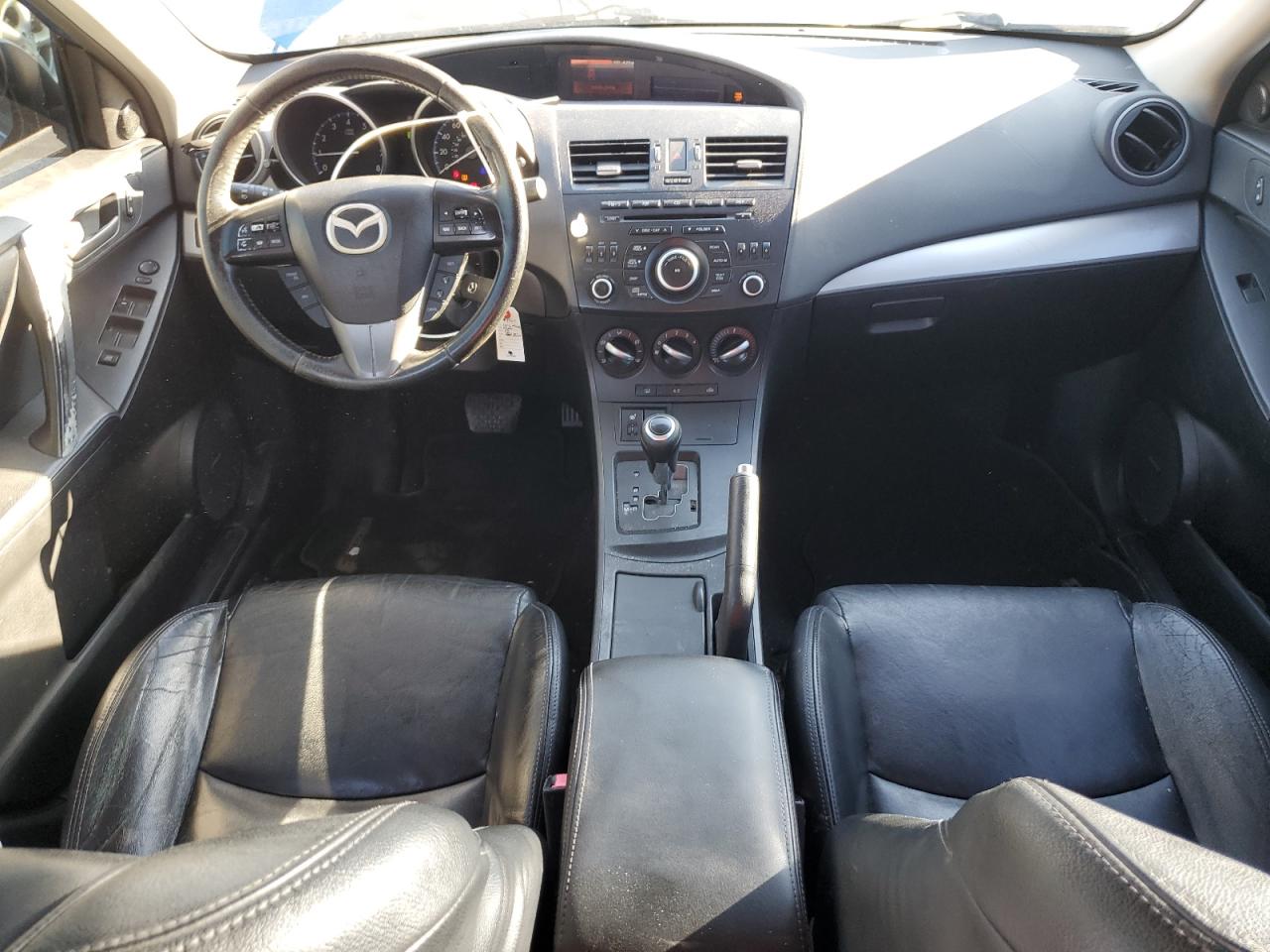 2012 Mazda 3 - Image 8