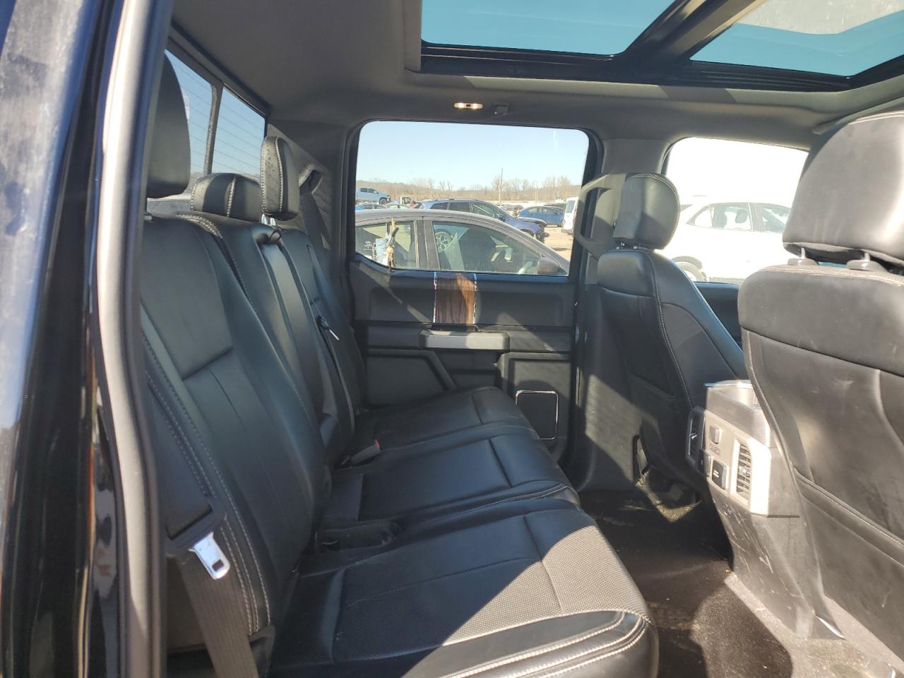 2018 Ford F-150 - Image 11